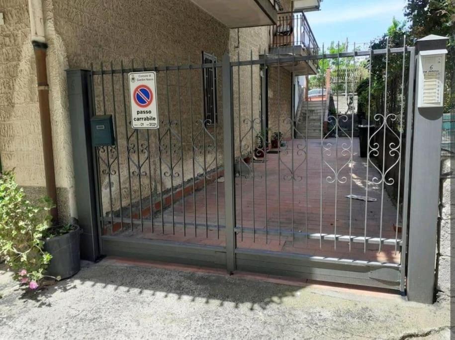 Appartamento Da Nella Giardini-Naxos Zewnętrze zdjęcie